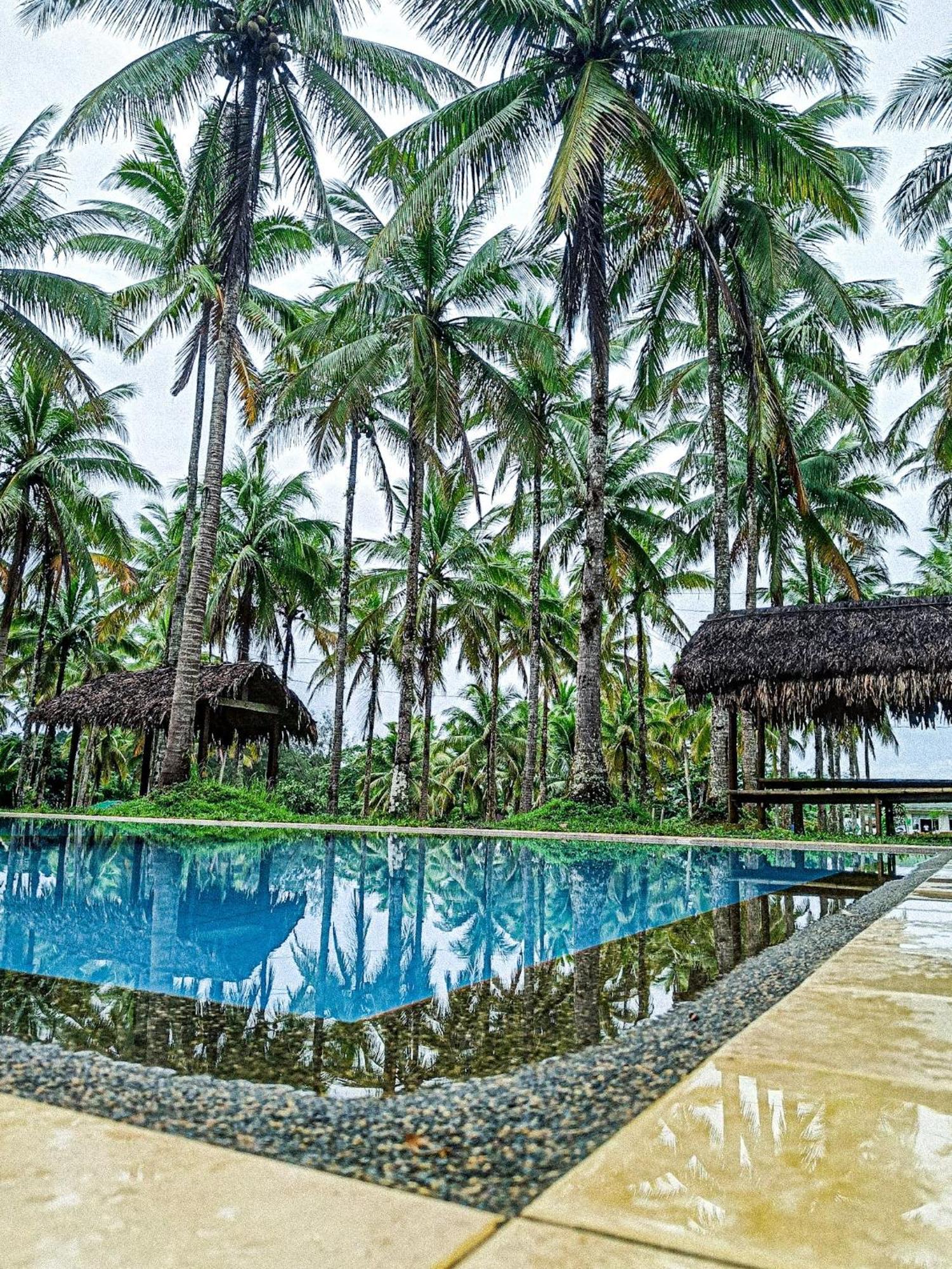 Caliraya Ecoville Recreation And Farm Resort Cavinti Exterior foto