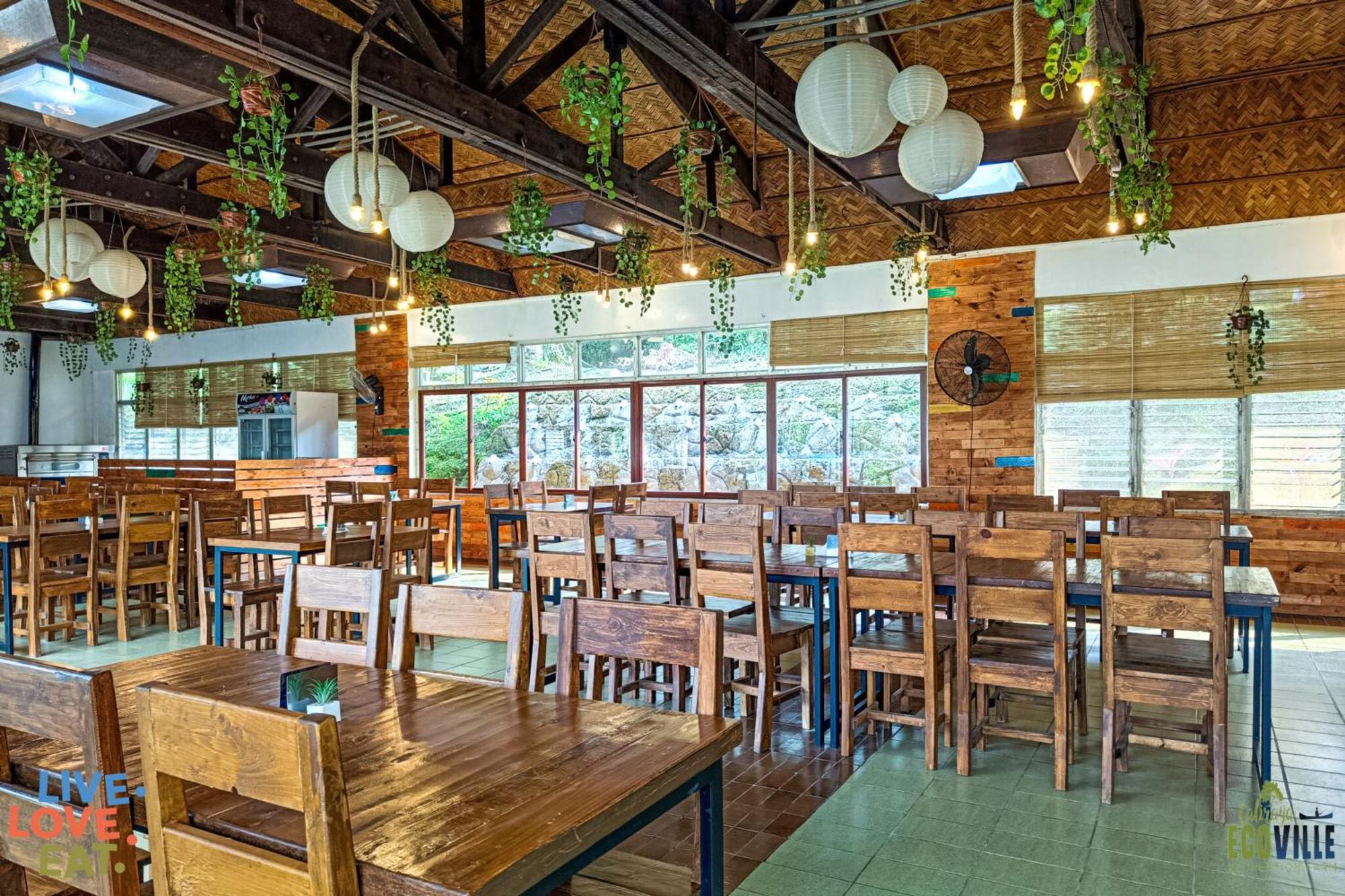 Caliraya Ecoville Recreation And Farm Resort Cavinti Exterior foto
